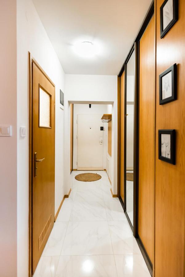 Woronicza Homey Wooden Apartment Varšava Exteriér fotografie